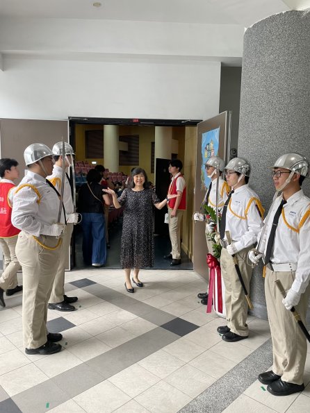 LINE_ALBUM_20250606國高中畢業典禮_250731_1