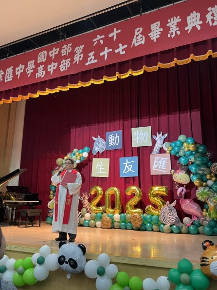 LINE_ALBUM_20250606國高中畢業典禮_250731_37