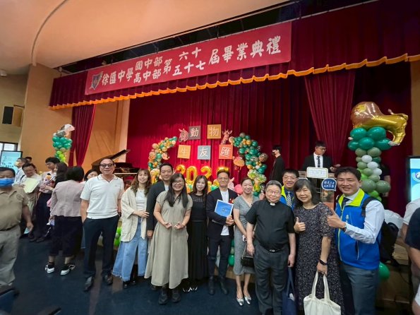 LINE_ALBUM_20250606國高中畢業典禮_250731_62