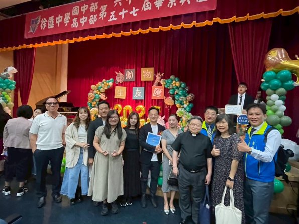 LINE_ALBUM_20250606國高中畢業典禮_250731_63