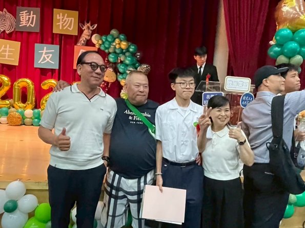 LINE_ALBUM_20250606國高中畢業典禮_250731_64