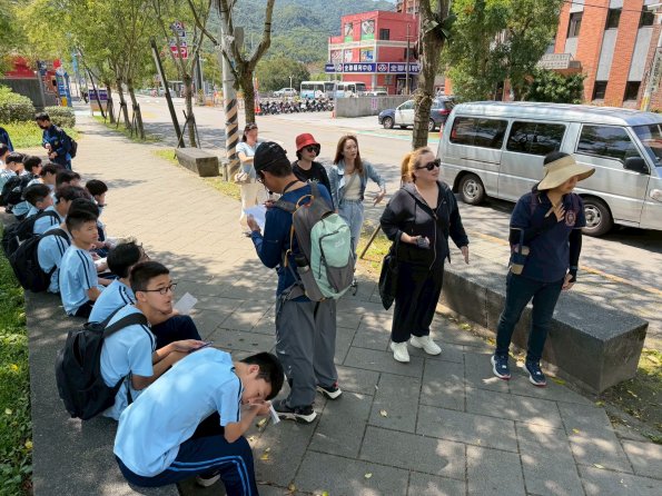 LINE_ALBUM_20260402國一深坑走讀_260402_2